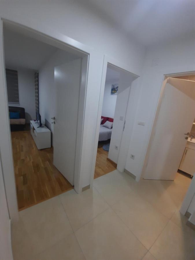 Apartman Tami Добой Экстерьер фото