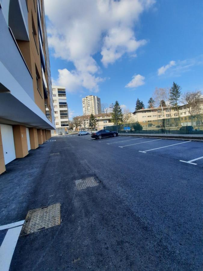 Apartman Tami Добой Экстерьер фото